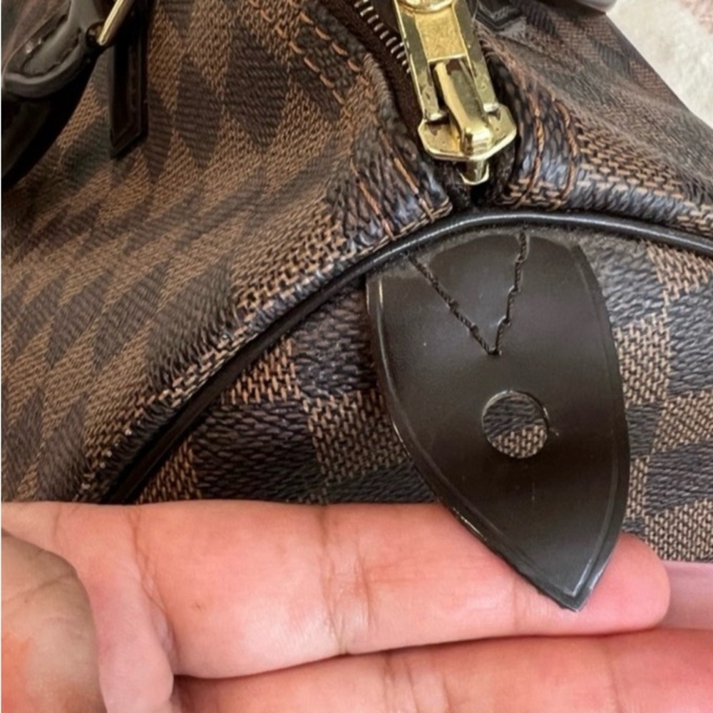 Authentic Louis Vuitton Speedy 35 - Picture 5 of 8